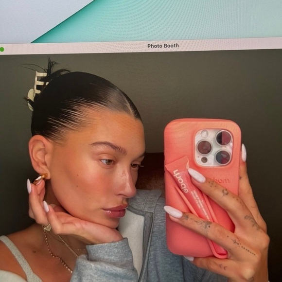 Rhode iPhone 15 Pro Max Peach Pit iPhone Case - Picture 3 of 5